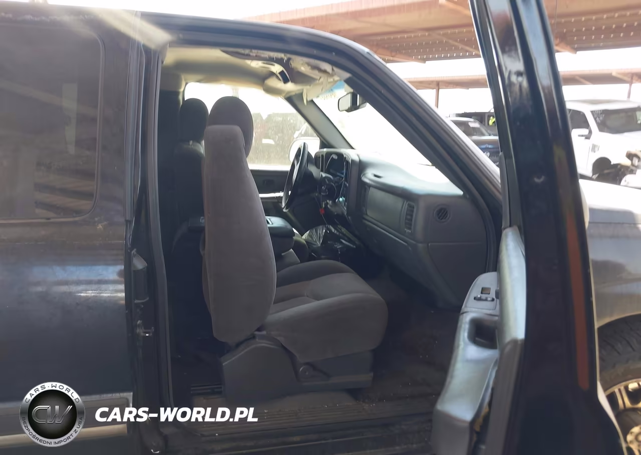2004 Chevrolet Silverado 1500 Ls VIN:2GCEC19T241108971 - 5