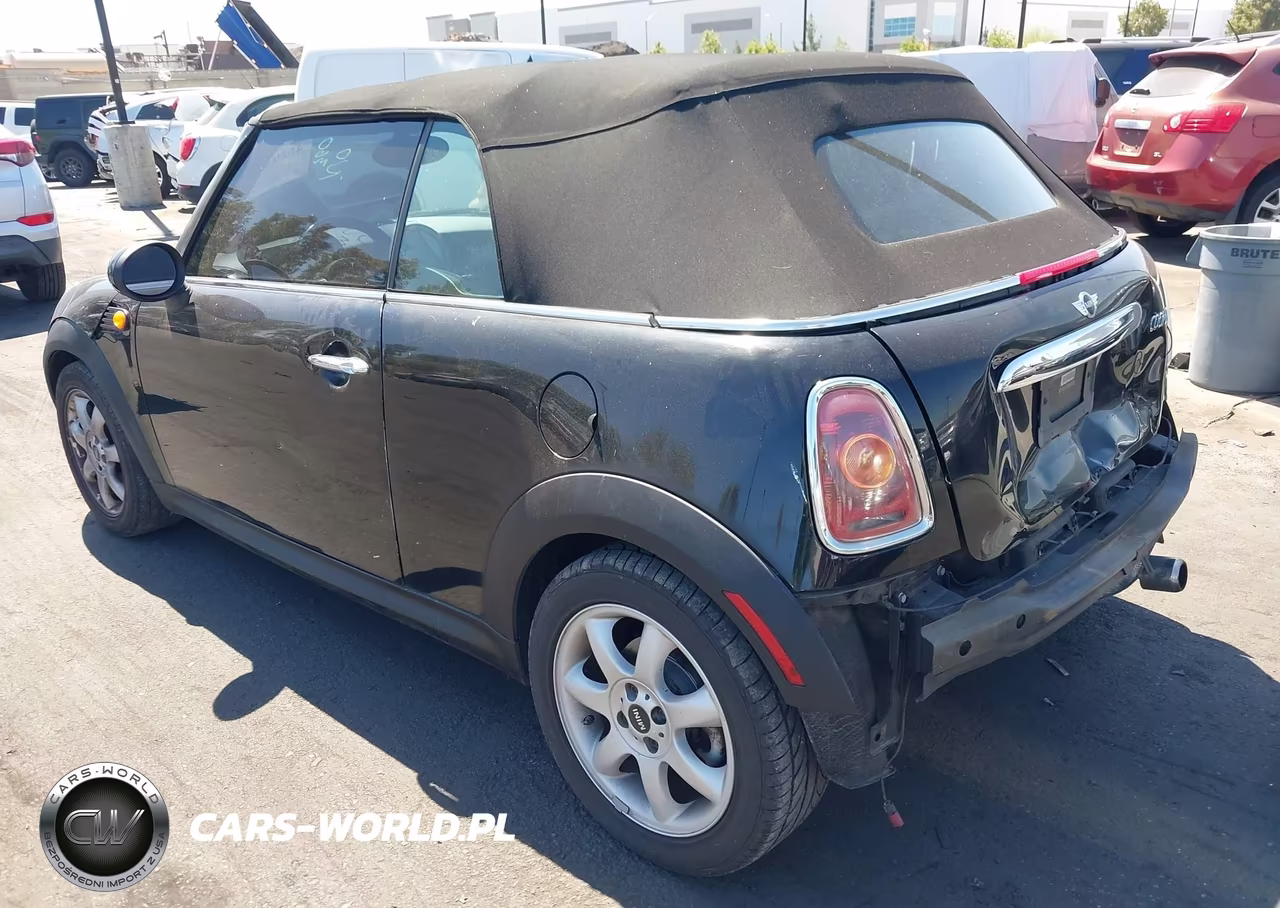 2009 Mini Cooper VIN:WMWMR33549TU95506 - 3