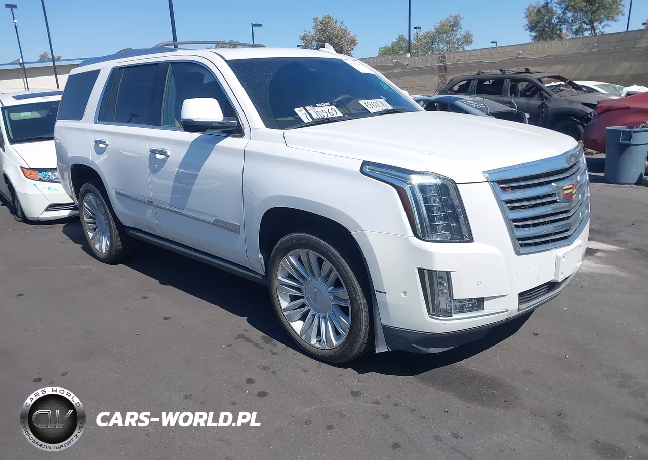 2017 Cadillac Escalade Platinum – zdjęcie 1 z 18