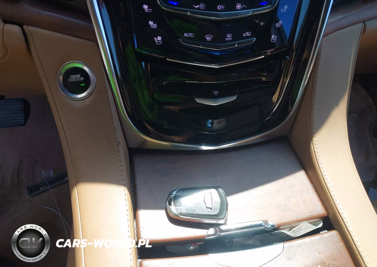 2017 Cadillac Escalade Platinum VIN:1GYS4DKJ0HR165932 - 11