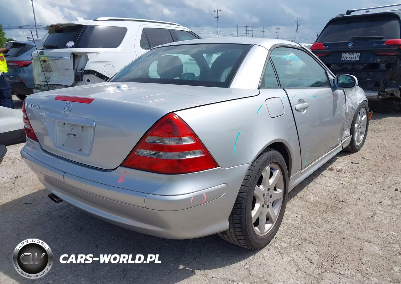 2002 Mercedes-Benz Slk 230 Kompressor VIN:WDBKK49F42F258943 - 4
