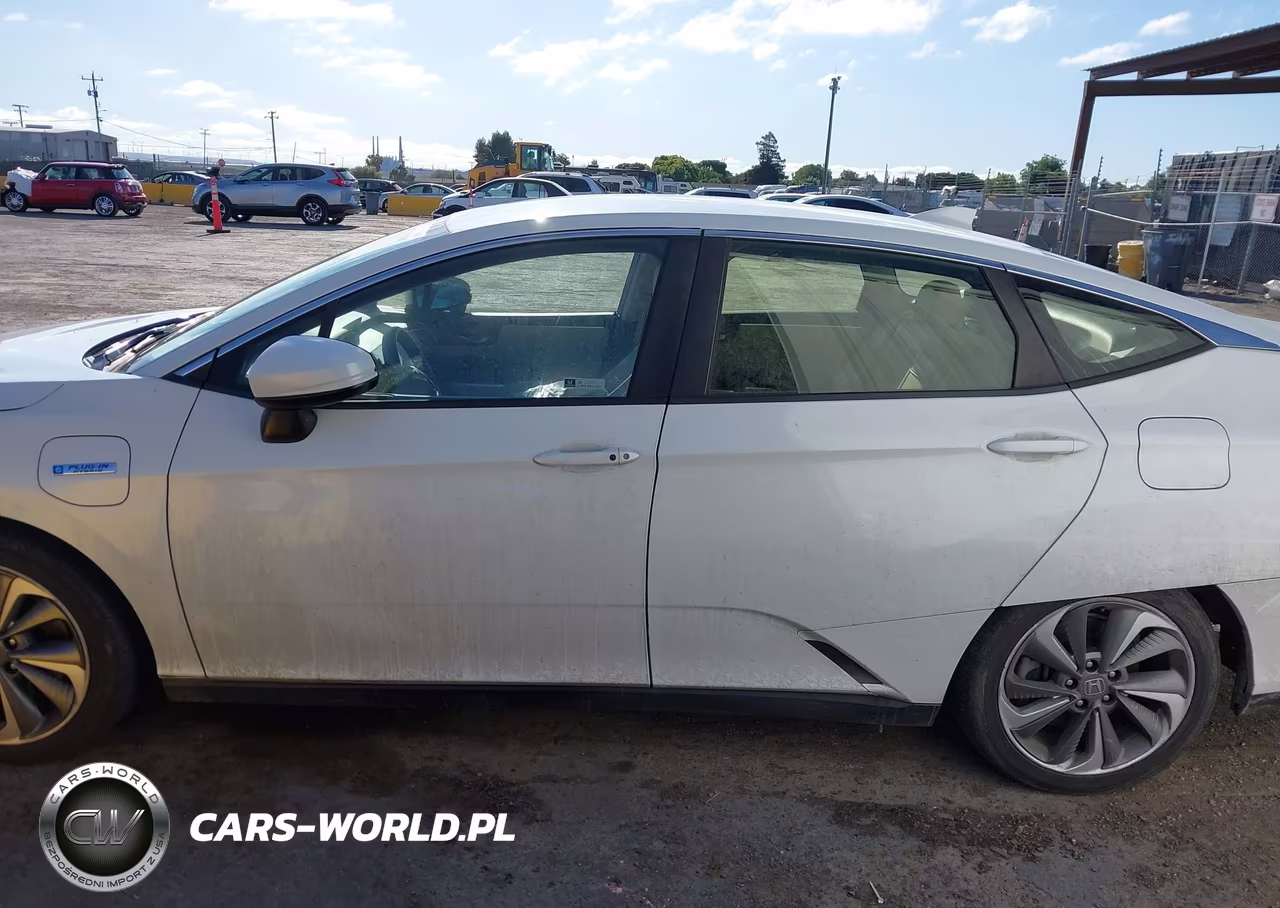 2018 Honda Clarity Plug-In Hybrid VIN:JHMZC5F13JC021760 - 15