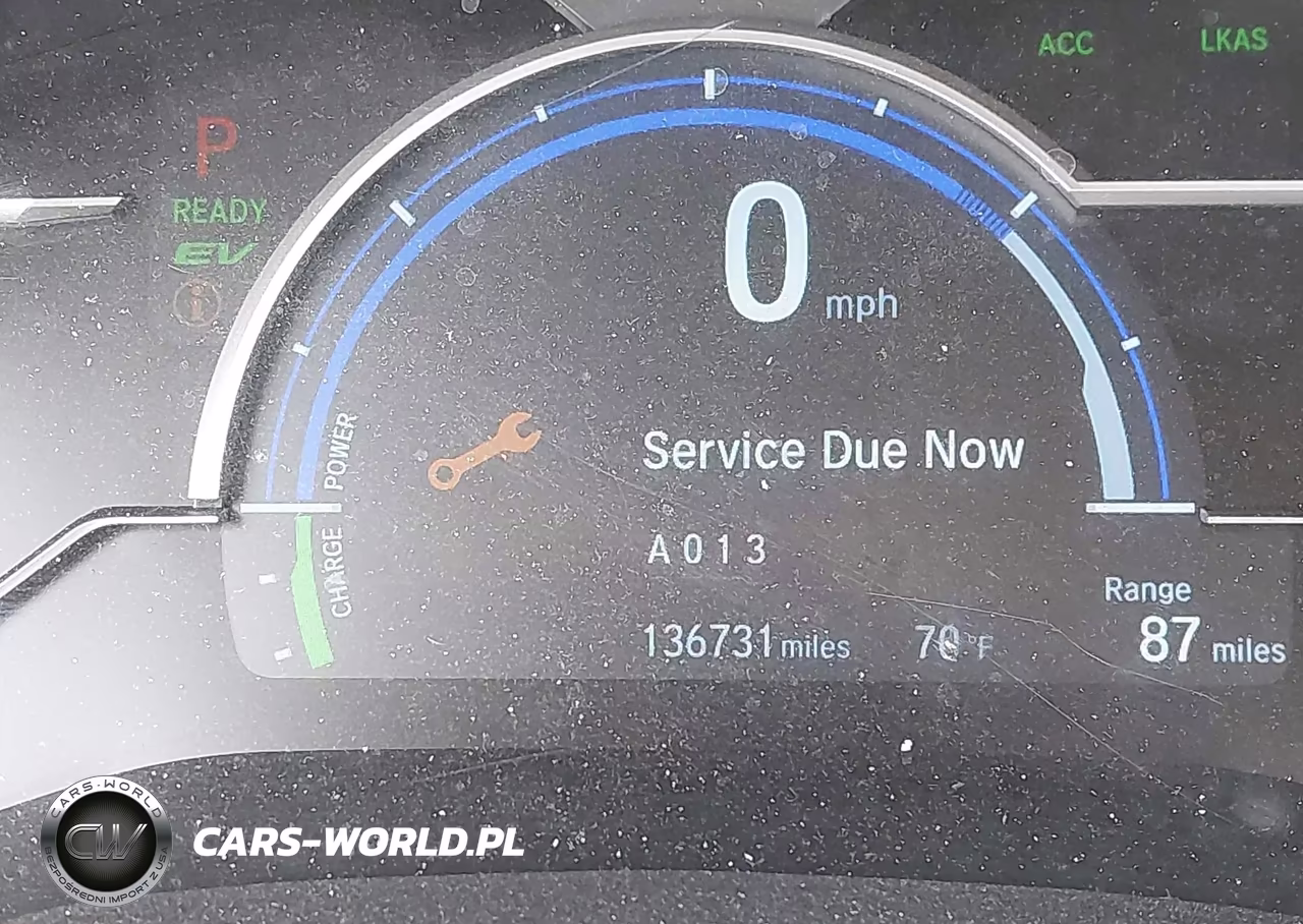 2018 Honda Clarity Plug-In Hybrid VIN:JHMZC5F13JC021760 - 16