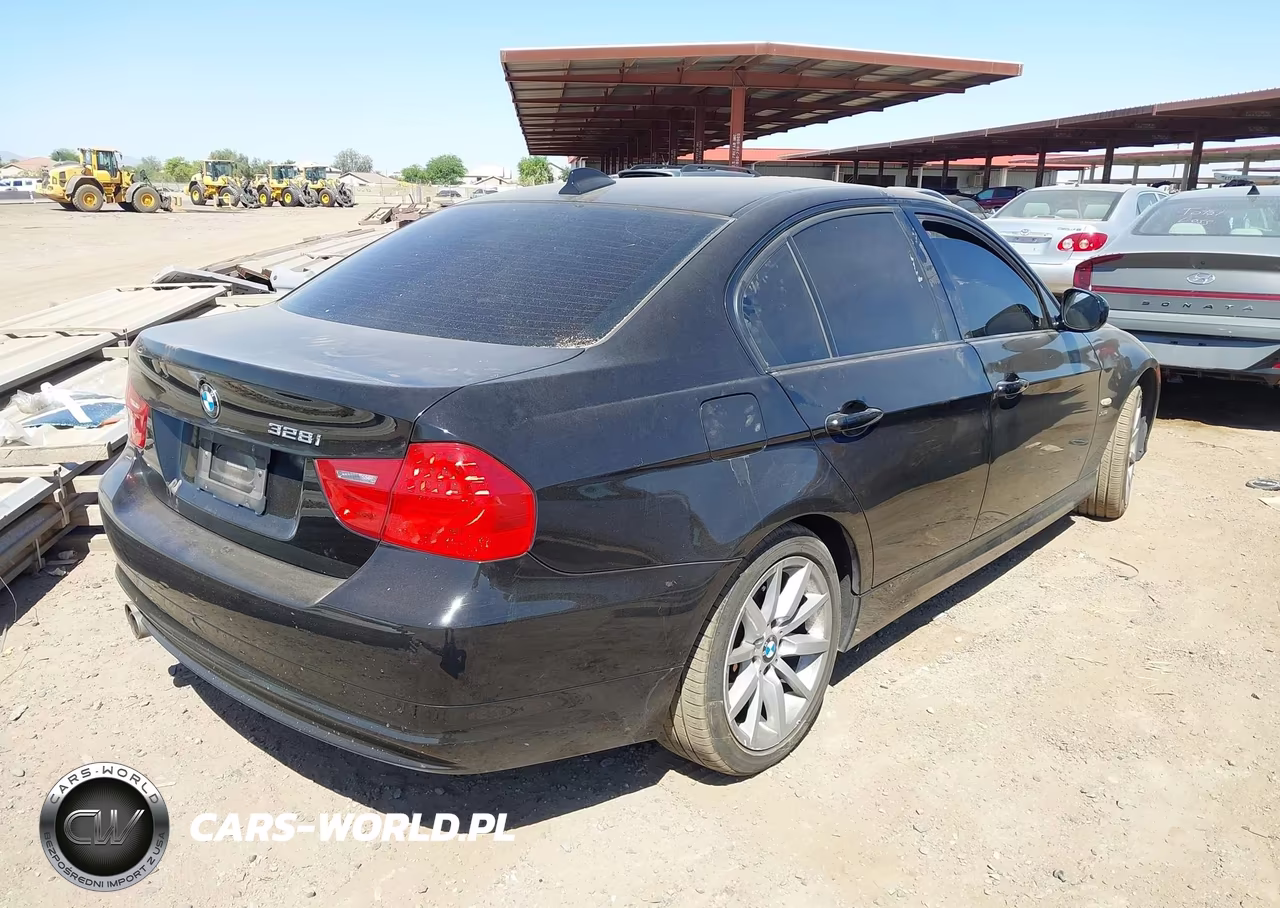 2010 BMW 328I xDrive VIN:WBAPK7C57AA465165 - 4