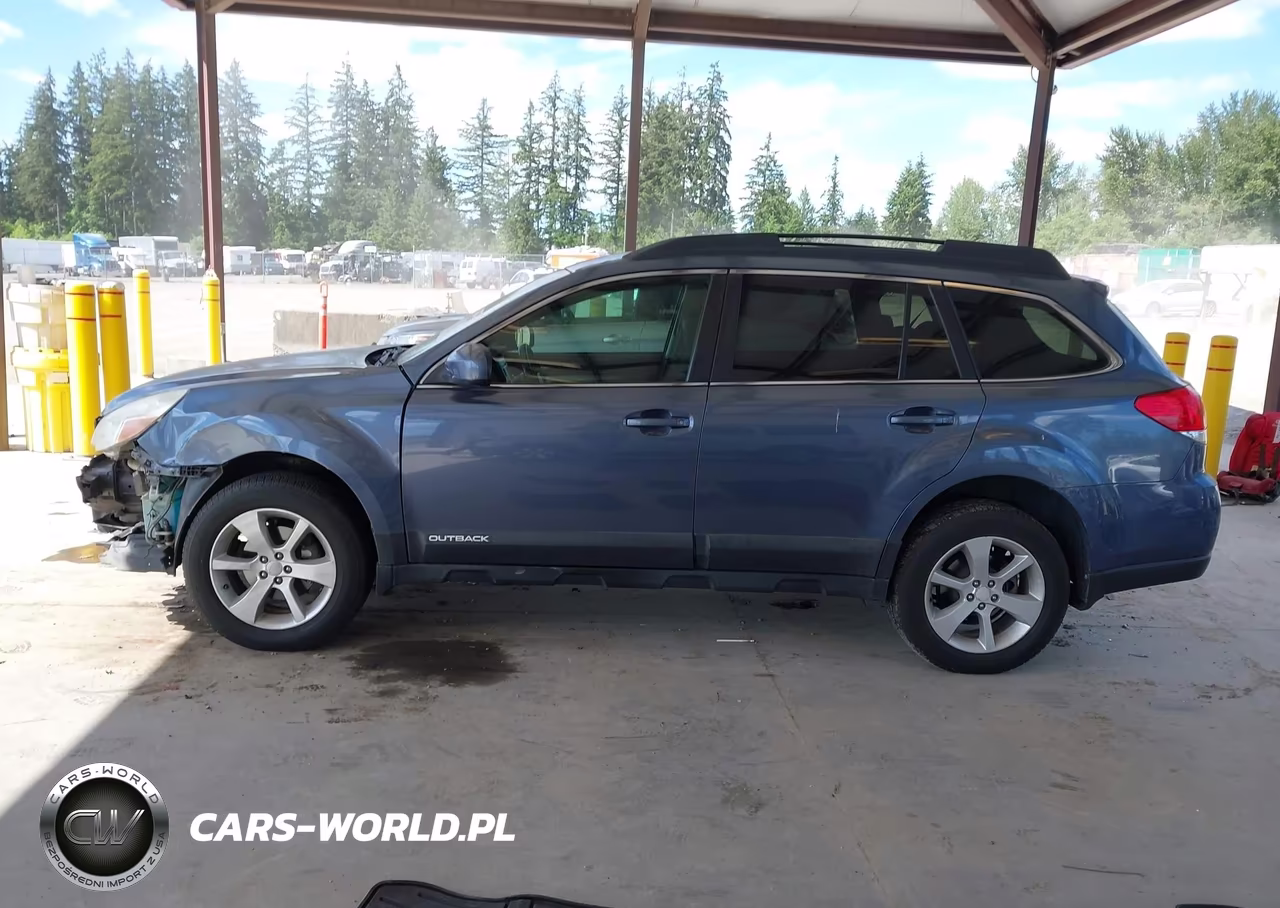 2014 Subaru Outback 2.5I Premium VIN:4S4BRCCC3E3260738 - 15