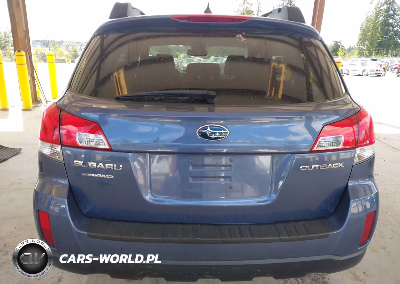2014 Subaru Outback 2.5I Premium VIN:4S4BRCCC3E3260738 - 17
