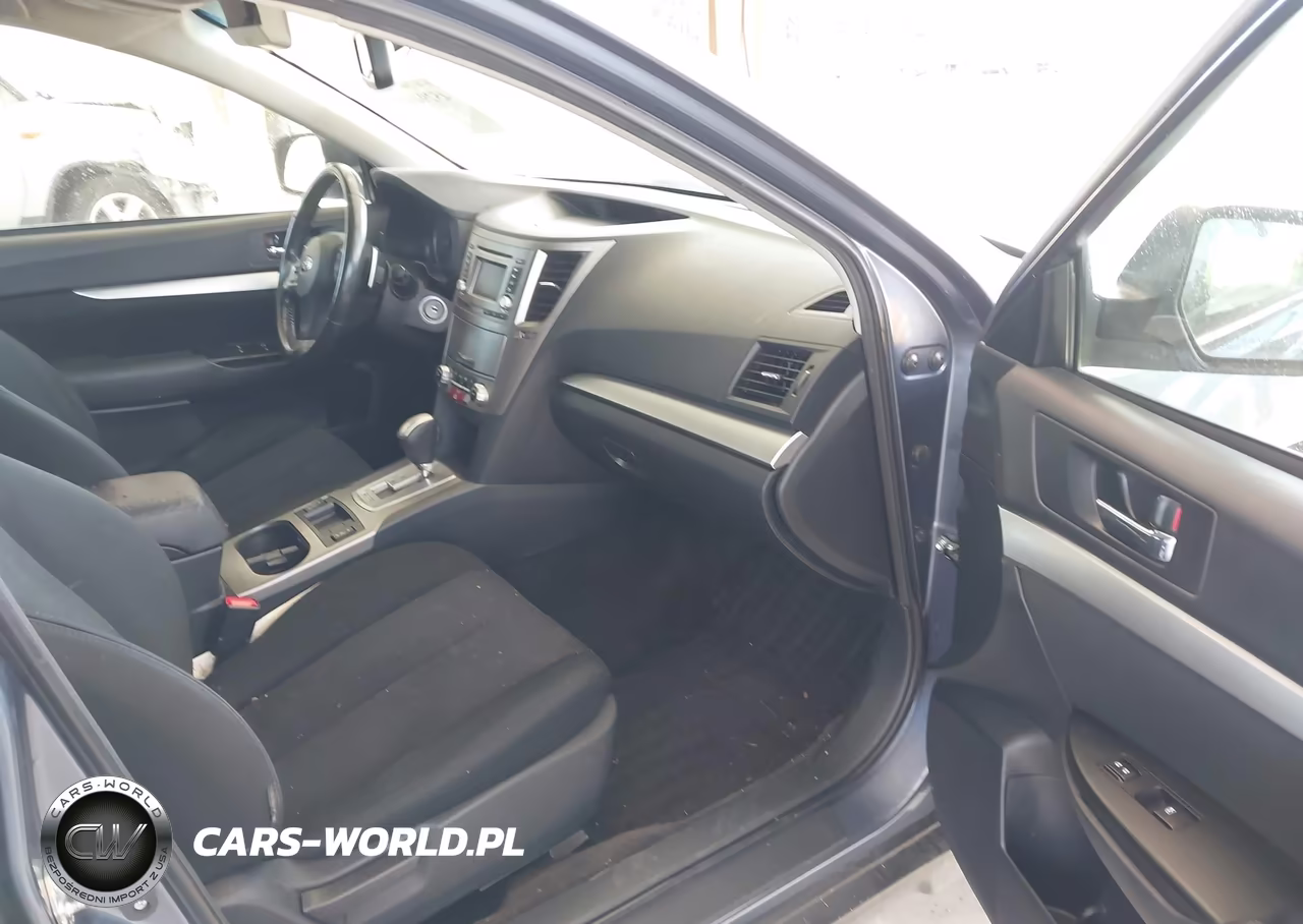 2014 Subaru Outback 2.5I Premium VIN:4S4BRCCC3E3260738 - 5