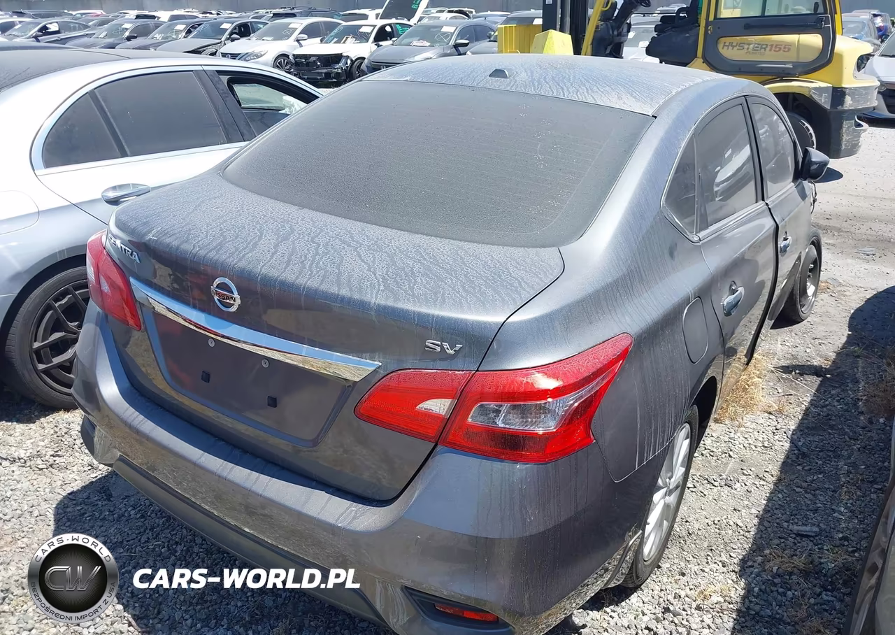 2018 Nissan Sentra Sv VIN:3N1AB7AP1JY347995 - 4