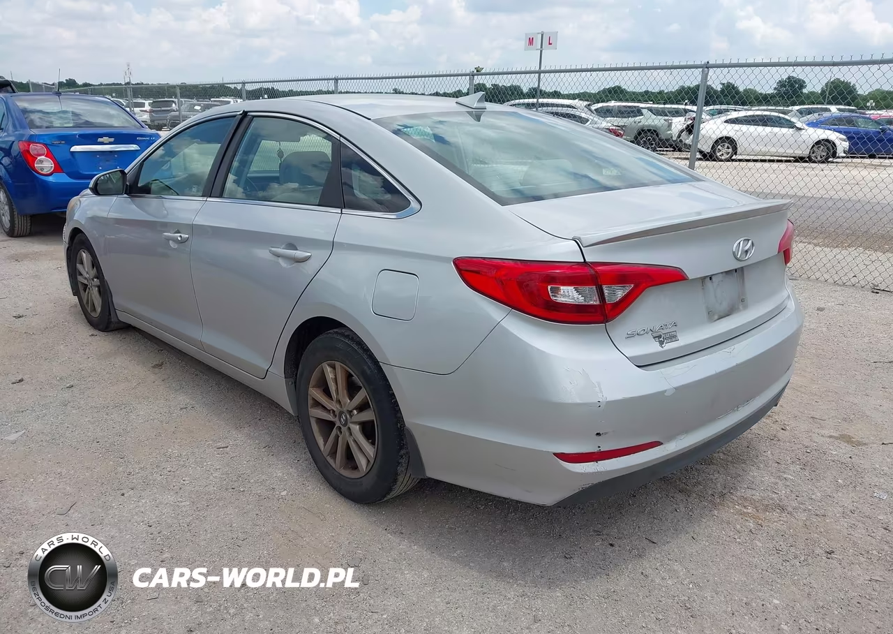 2015 Hyundai Sonata Se VIN:5NPE24AF0FH093379 - 3