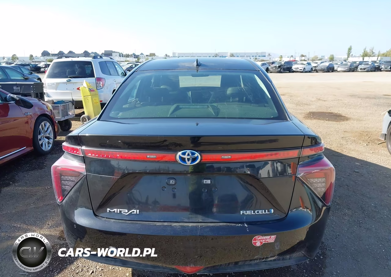 2018 Toyota Mirai VIN:JTDBVRBD4JA004613 - 17