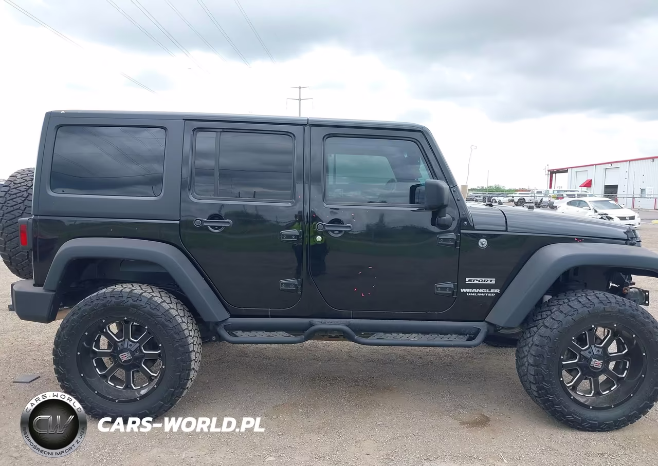 2017 Jeep Wrangler Unlimited Sport 4X4 VIN:1C4BJWDGXHL571666 - 14