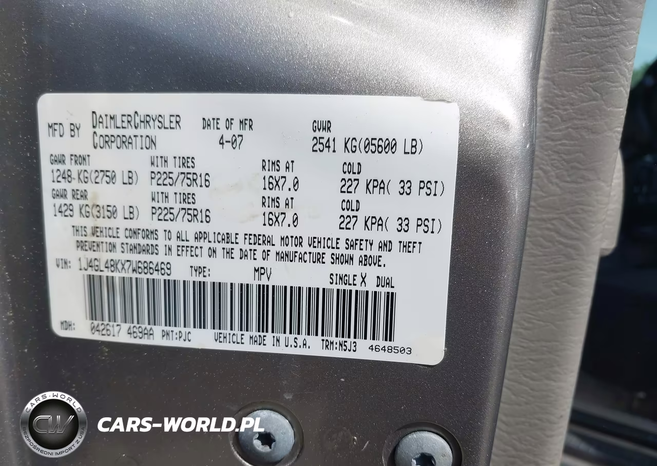 2007 Jeep Liberty Sport VIN:1J4GL48KX7W686469 - 9