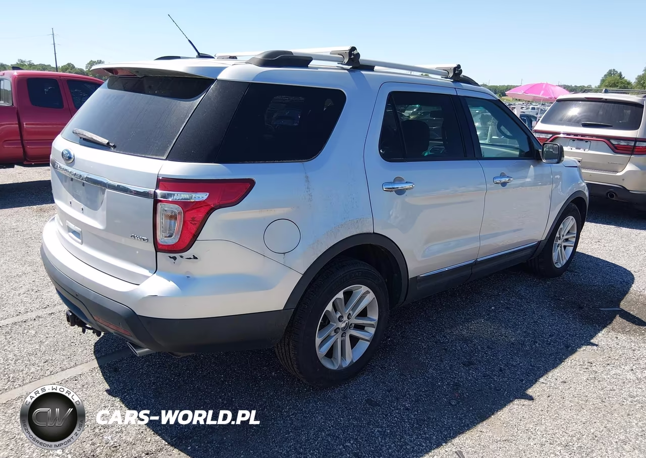 2011 Ford Explorer Xlt VIN:1FMHK8D83BGA67631 - 4
