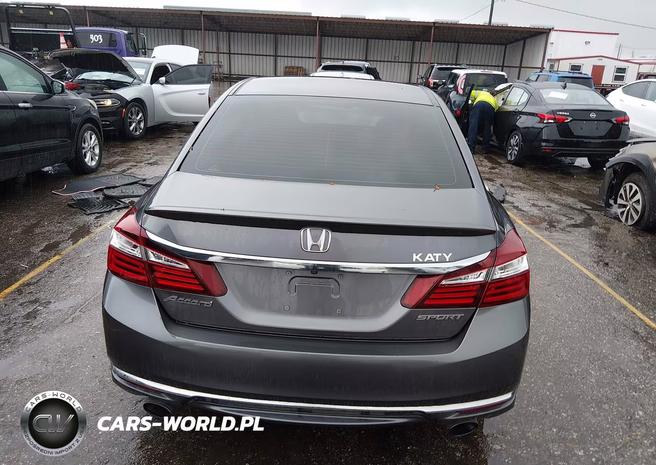 2016 Honda Accord Sport VIN:1HGCR2F57GA232537 - 16
