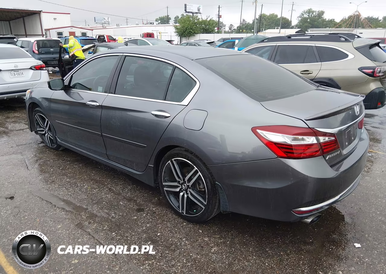 2016 Honda Accord Sport VIN:1HGCR2F57GA232537 - 3