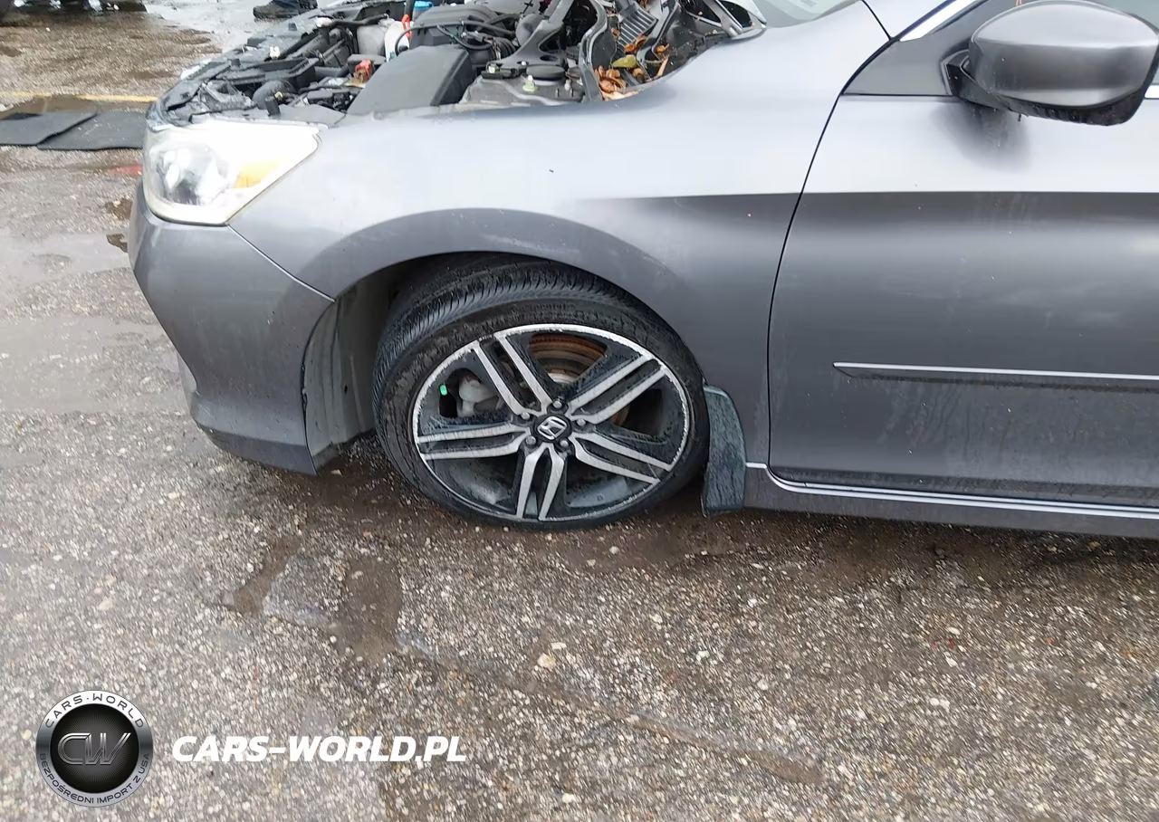 2016 Honda Accord Sport VIN:1HGCR2F57GA232537 - 6