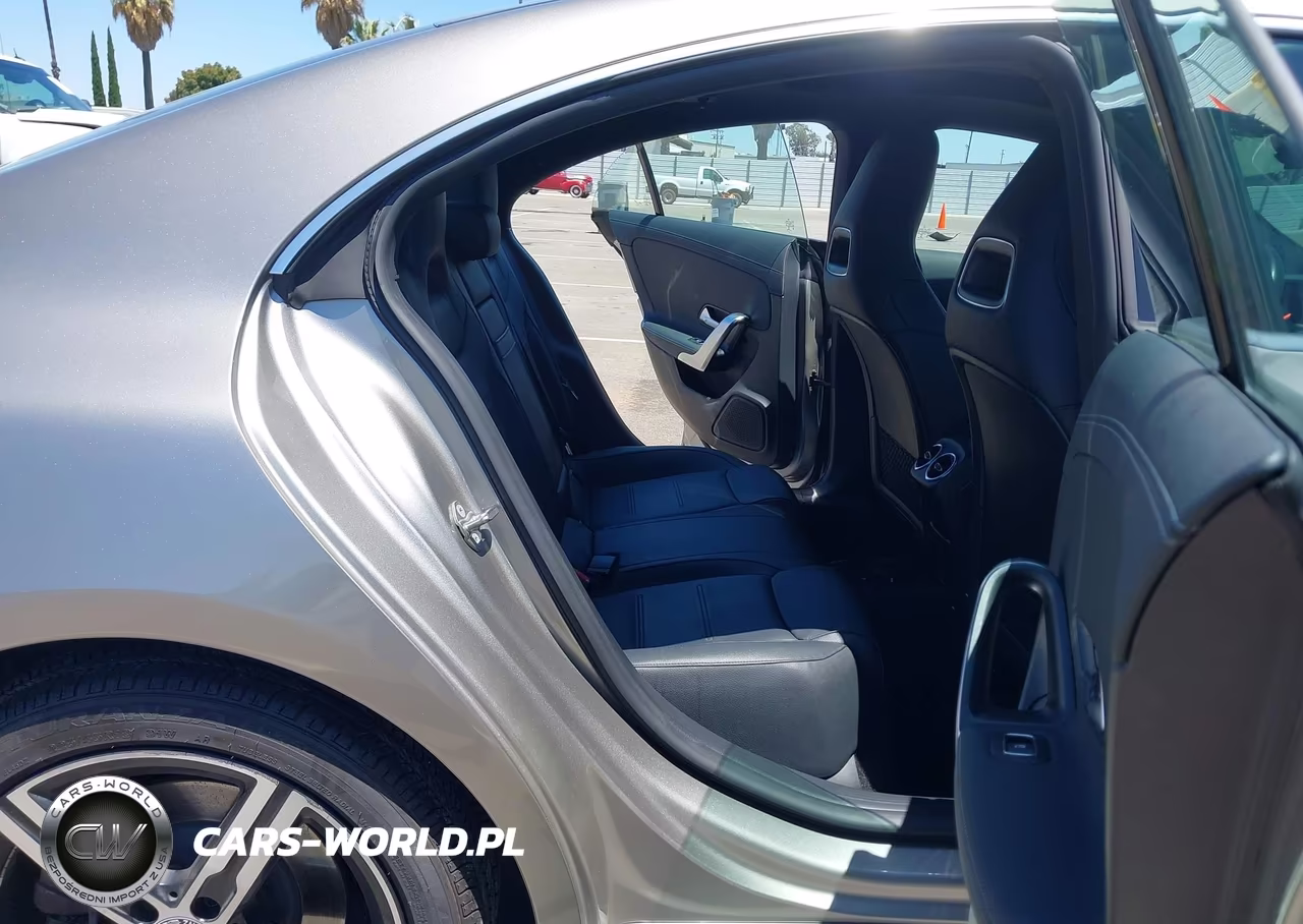 2020 Mercedes-Benz Cla 250 VIN:W1K5J4GB9LN081465 - 8
