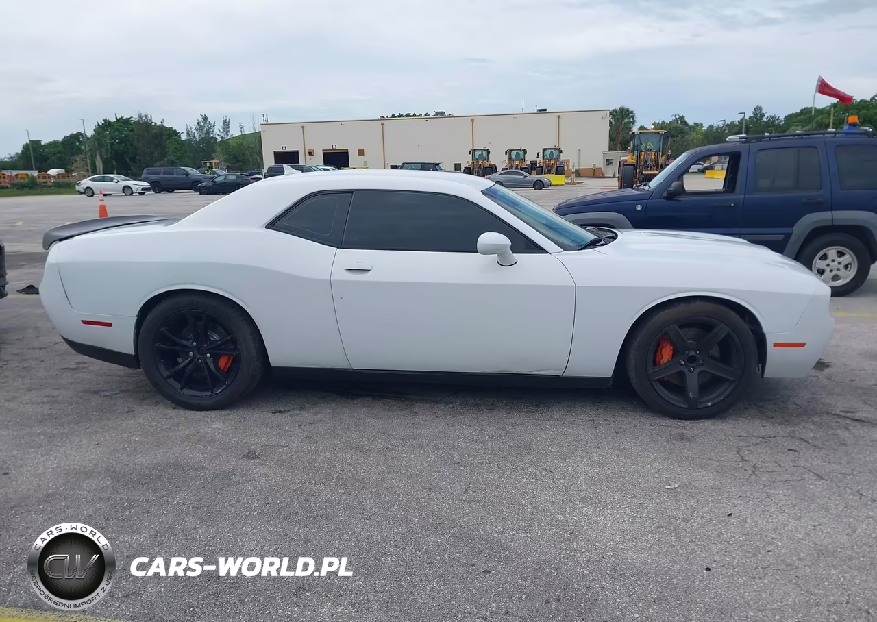 2021 Dodge Challenger R-T Scat Pack VIN:2C3CDZFJ8MH509748 - 13