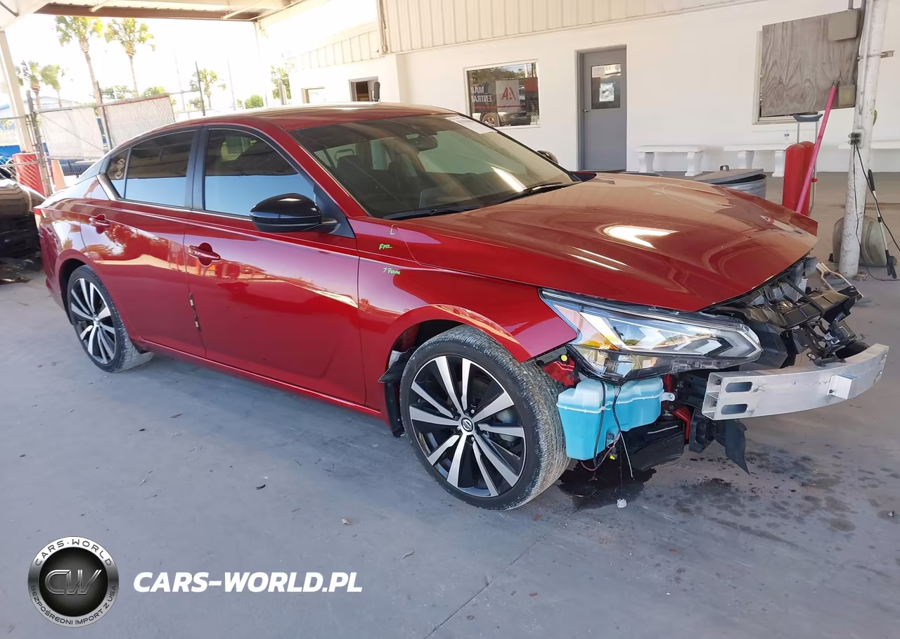 2020 Nissan Altima Sr Fwd – zdjęcie 1 z 17