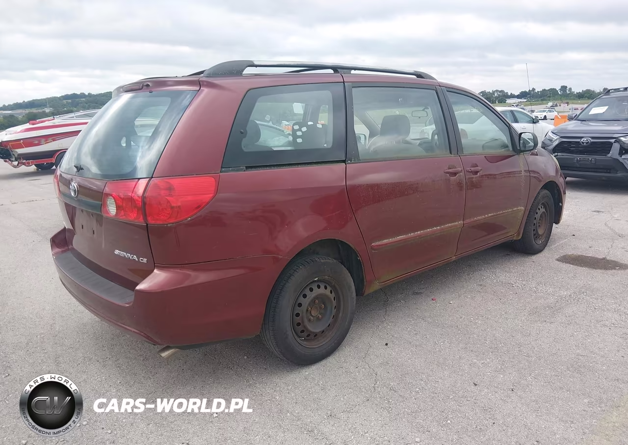 2008 Toyota Sienna Ce VIN:5TDZK23C58S132697 - 4