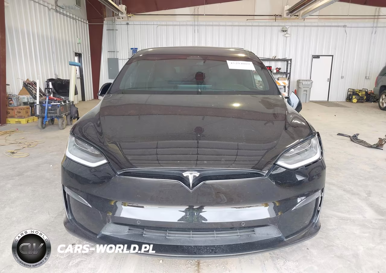 2022 Tesla Model X Plaid Tri Motor All-Wheel Drive VIN:7SAXCBE60NF343904 - 13