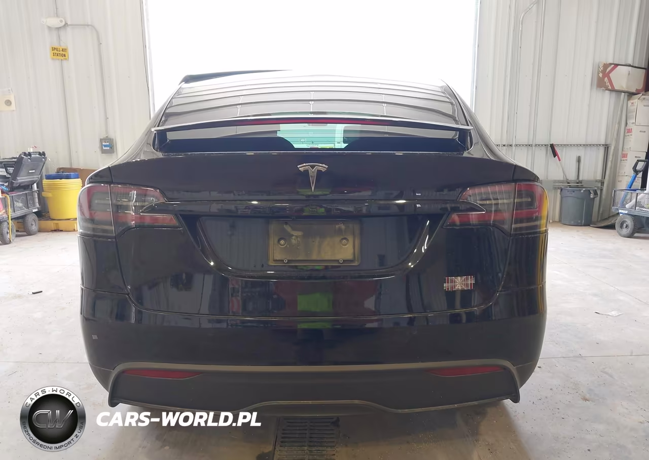 2022 Tesla Model X Plaid Tri Motor All-Wheel Drive VIN:7SAXCBE60NF343904 - 17