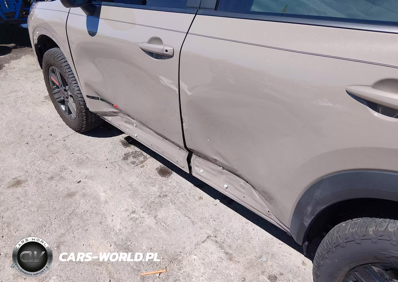 2026 Nissan Rogue Rock Creek VIN:5N1BT3BB6TC681621 - 6