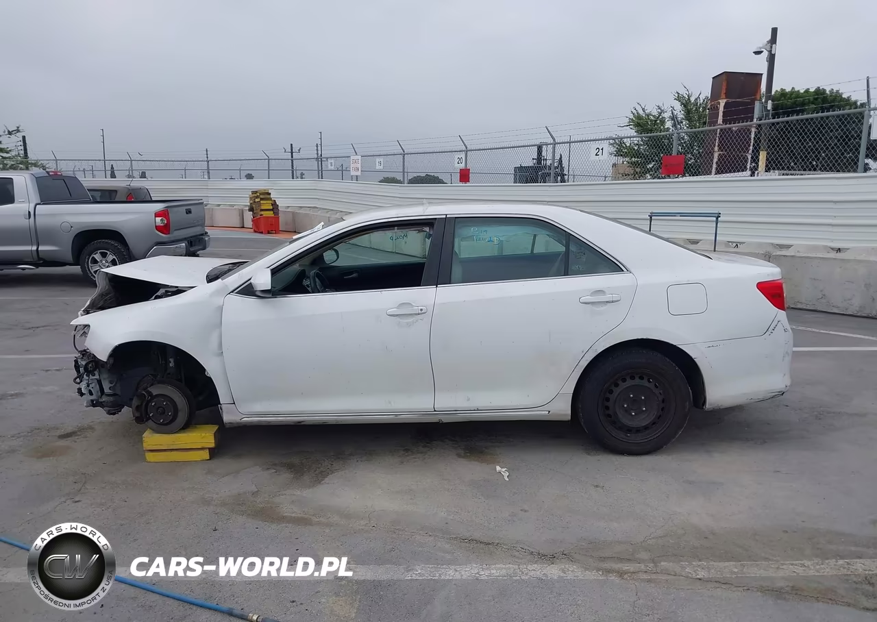 2012 Toyota Camry Le VIN:4T1BF1FK9CU561232 - 19