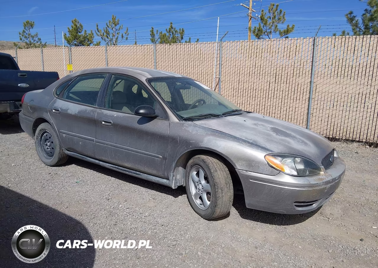 2005 Ford Taurus Se