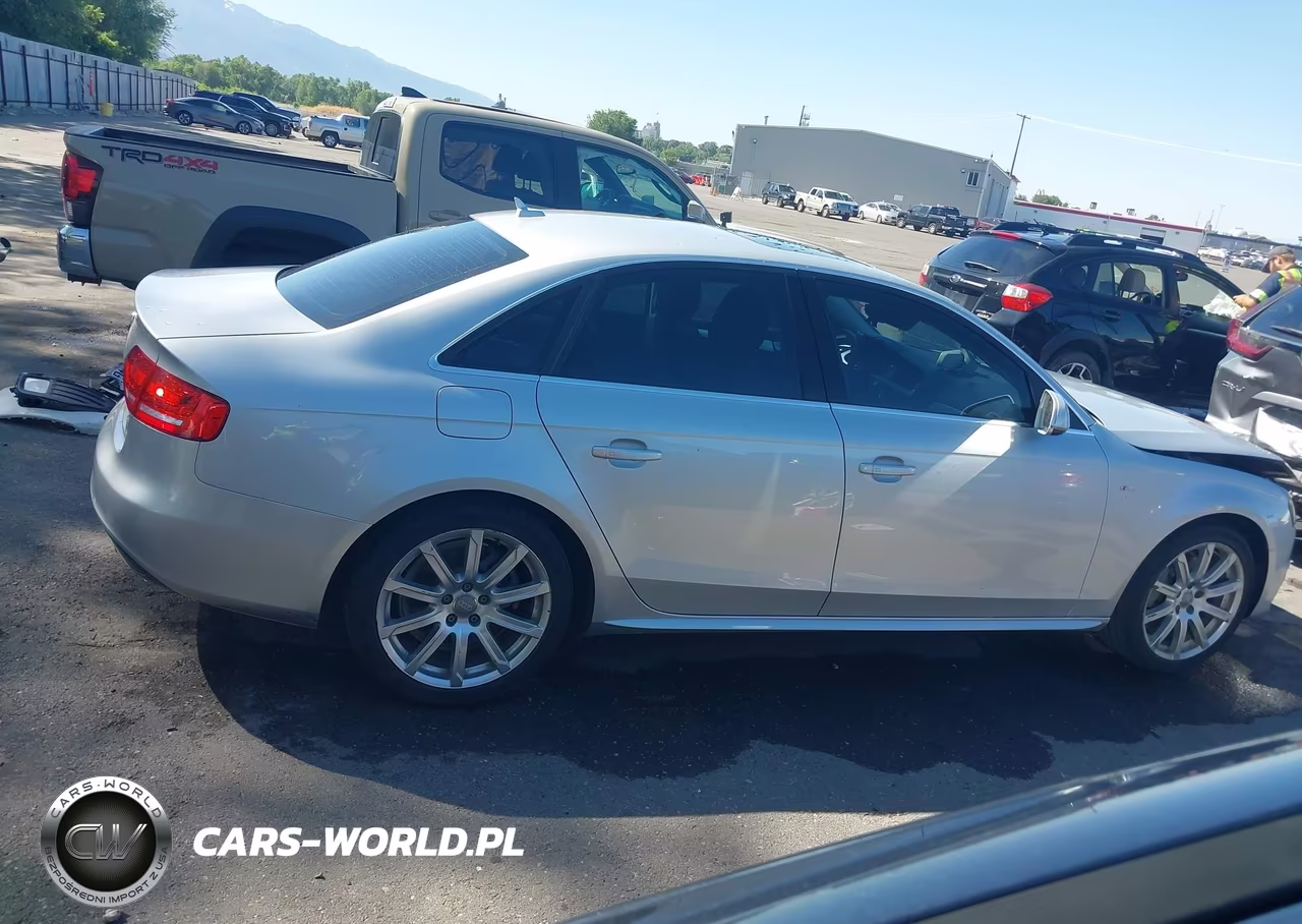 2012 Audi A4 2.0T Premium VIN:WAUFFAFLXCA119038 - 13