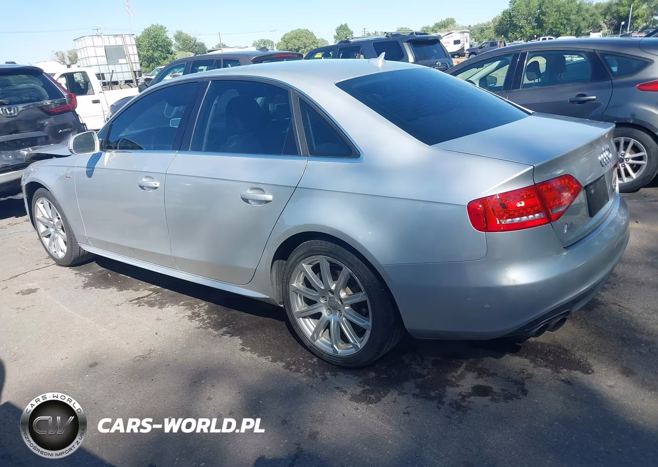 2012 Audi A4 2.0T Premium VIN:WAUFFAFLXCA119038 - 3