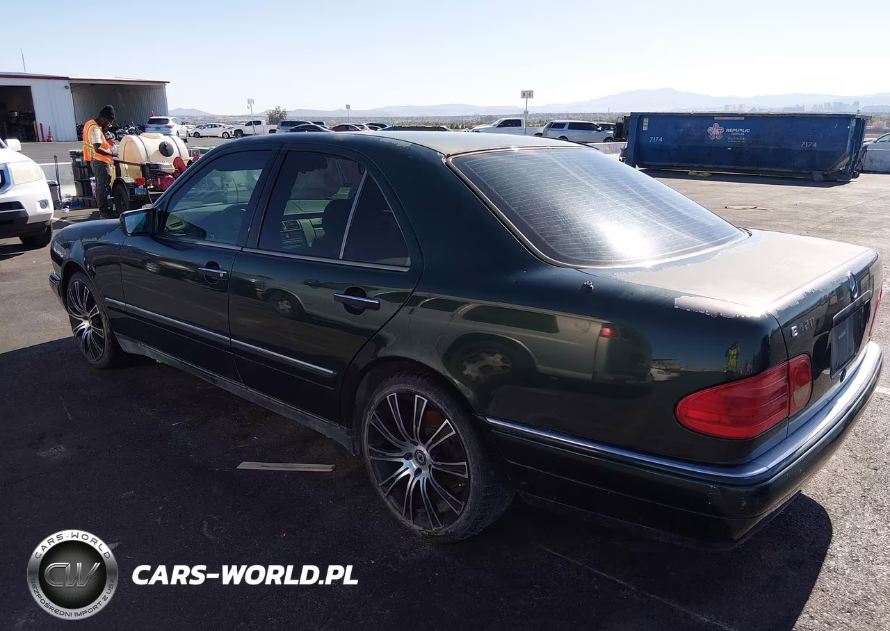 1996 Mercedes-Benz E 320 VIN:WDBJF55F0TJ018010 - 3