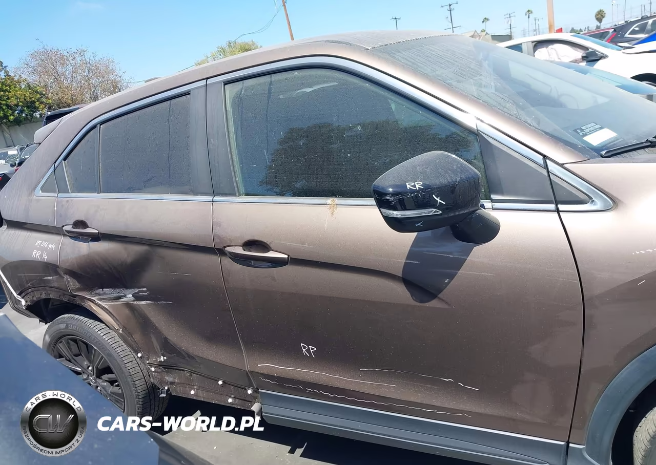 2018 Mitsubishi Eclipse Cross Le VIN:JA4AT4AA8JZ051151 - 14