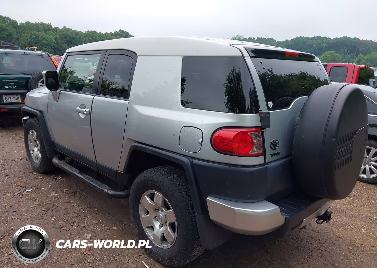 2007 Toyota Fj Cruiser VIN:JTEBU11F170051583 - 3