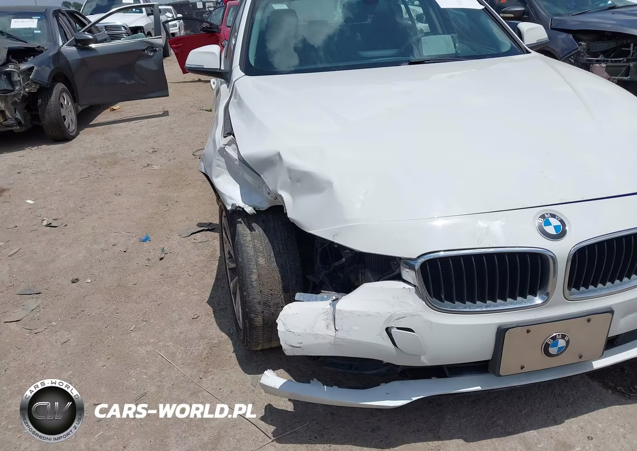 2018 BMW 320I xDrive VIN:WBA8E5G55JNV02121 - 6