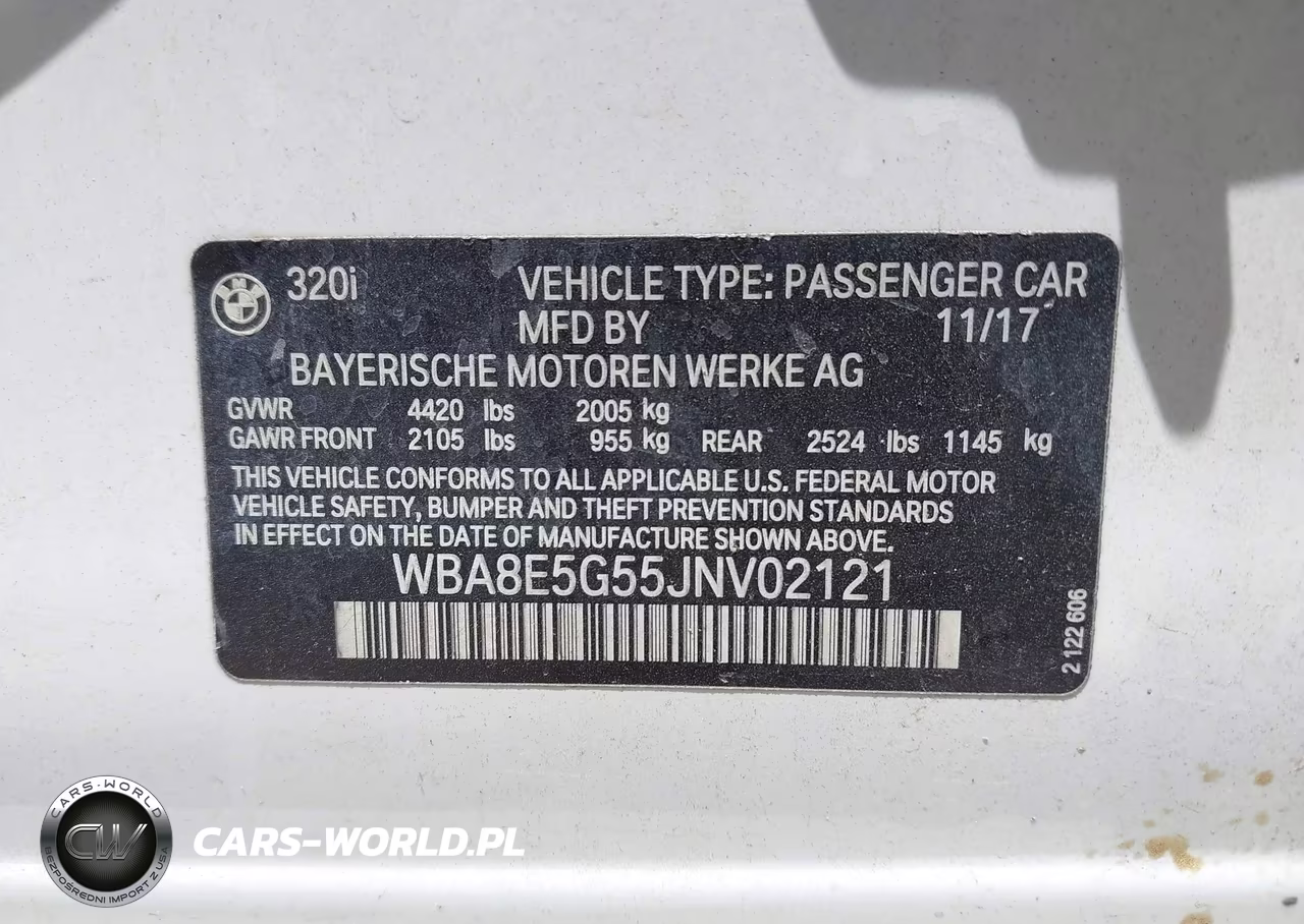 2018 BMW 320I xDrive VIN:WBA8E5G55JNV02121 - 9