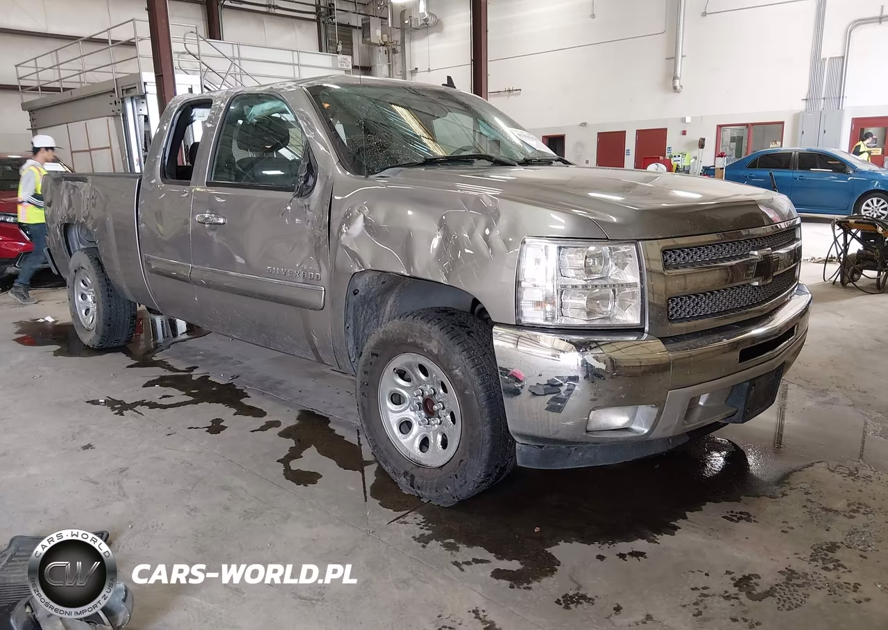 2013 Chevrolet Silverado 1500 Lt – zdjęcie 1 z 17