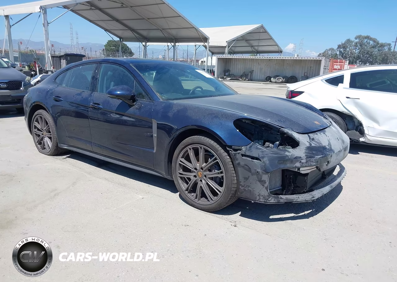 2023 Porsche Panamera 4-4 Platinum Edition-Platinum Edition – zdjęcie 1 z 17