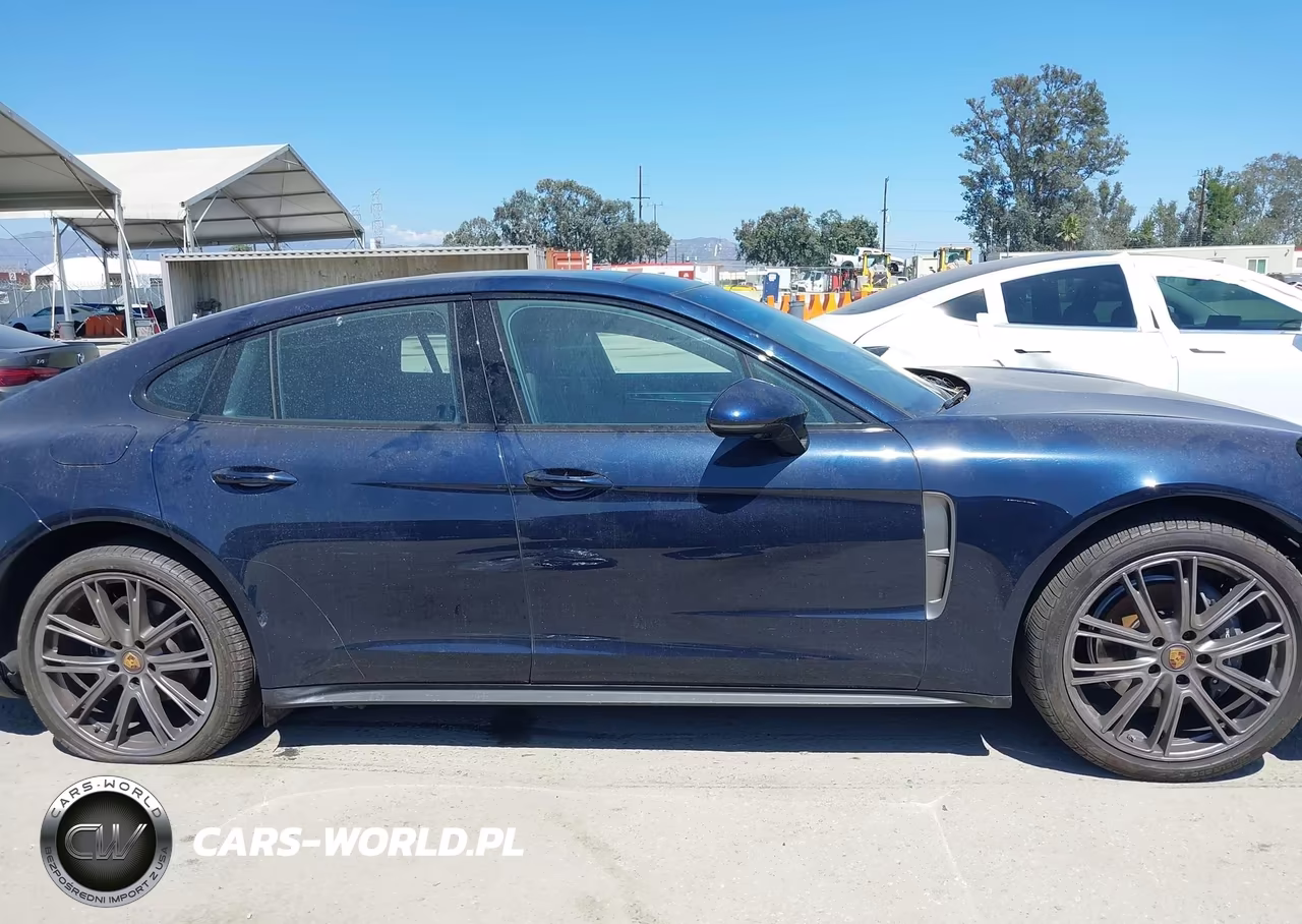 2023 Porsche Panamera 4-4 Platinum Edition-Platinum Edition VIN:WP0AJ2A72PL101655 - 14