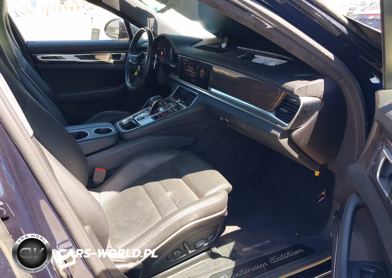 2023 Porsche Panamera 4-4 Platinum Edition-Platinum Edition VIN:WP0AJ2A72PL101655 - 5