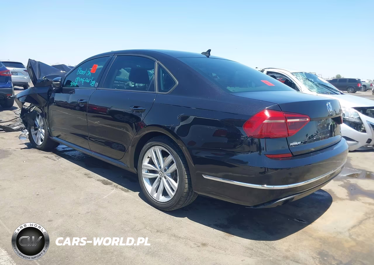 2019 Volkswagen Passat 2.0T Wolfsburg Edition VIN:1VWLA7A37KC000541 - 3