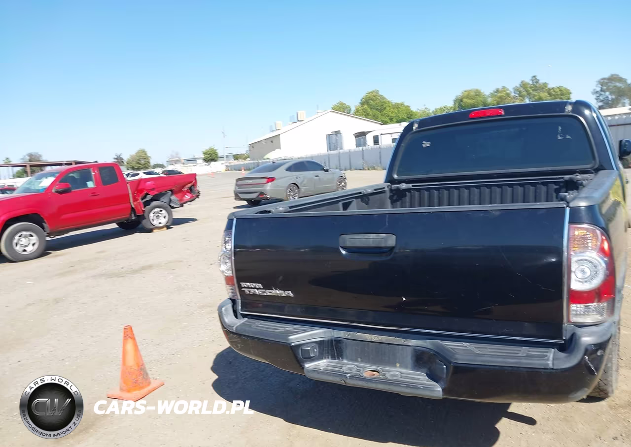 2011 Toyota Tacoma VIN:5TFTX4CN5BX009231 - 16