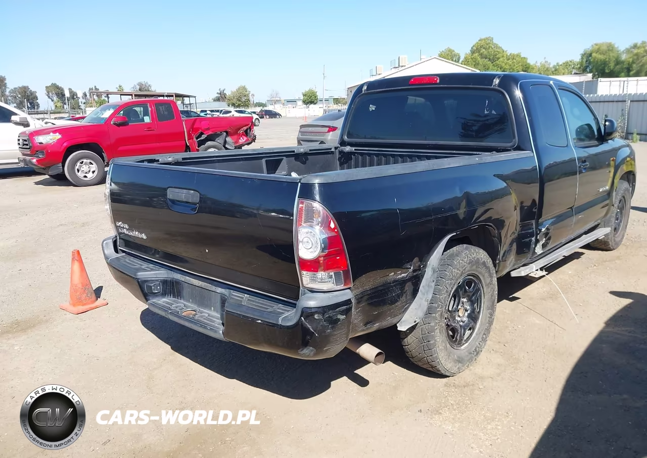 2011 Toyota Tacoma VIN:5TFTX4CN5BX009231 - 4