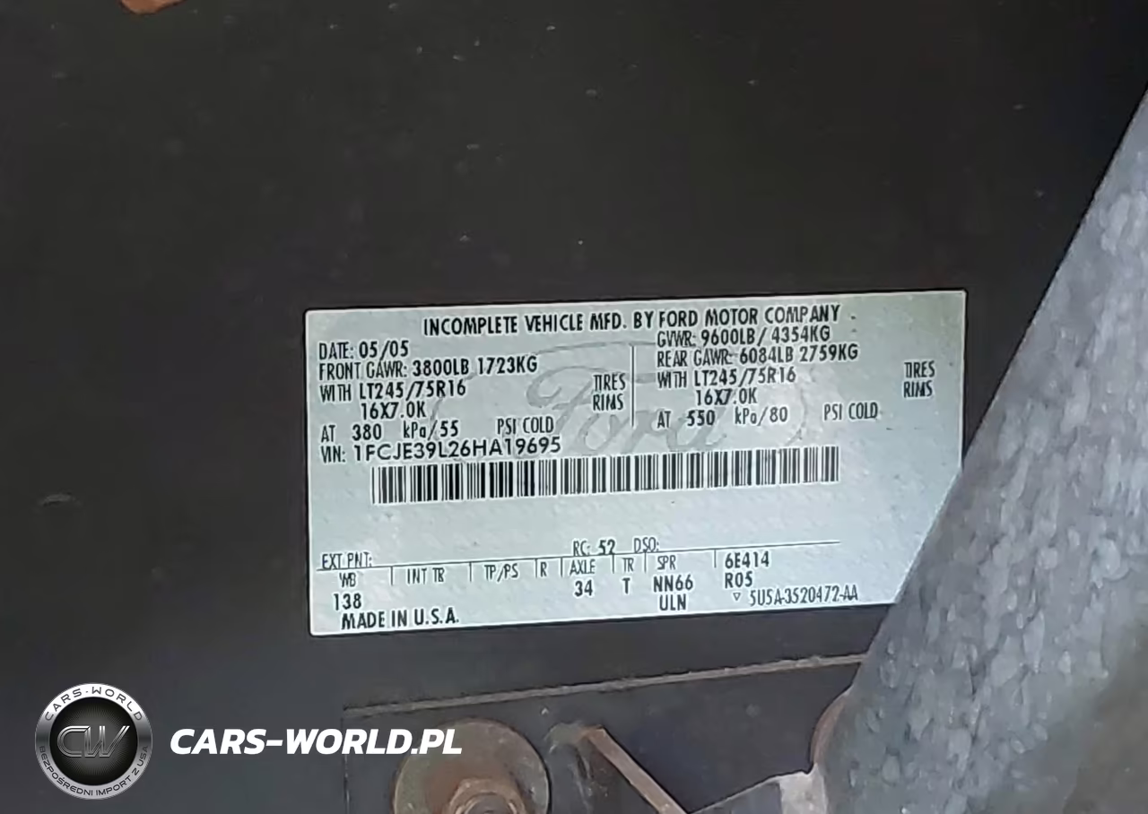 2006 Ford E-350 Stripped VIN:1FCJE39L26HA19695 - 9