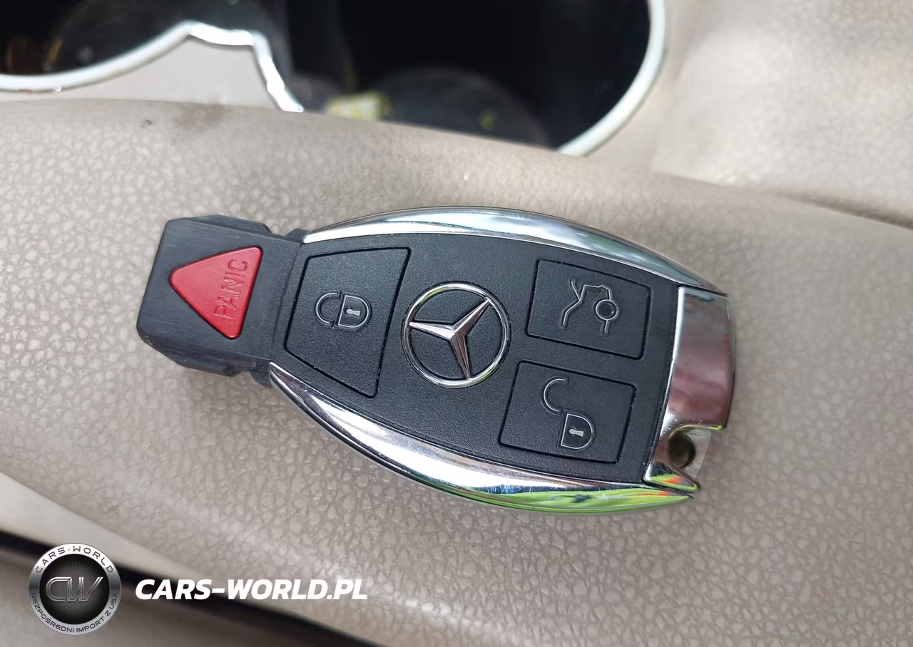 2011 Mercedes-Benz C 300 Sport 4Matic VIN:WDDGF8BB1BR185108 - 11