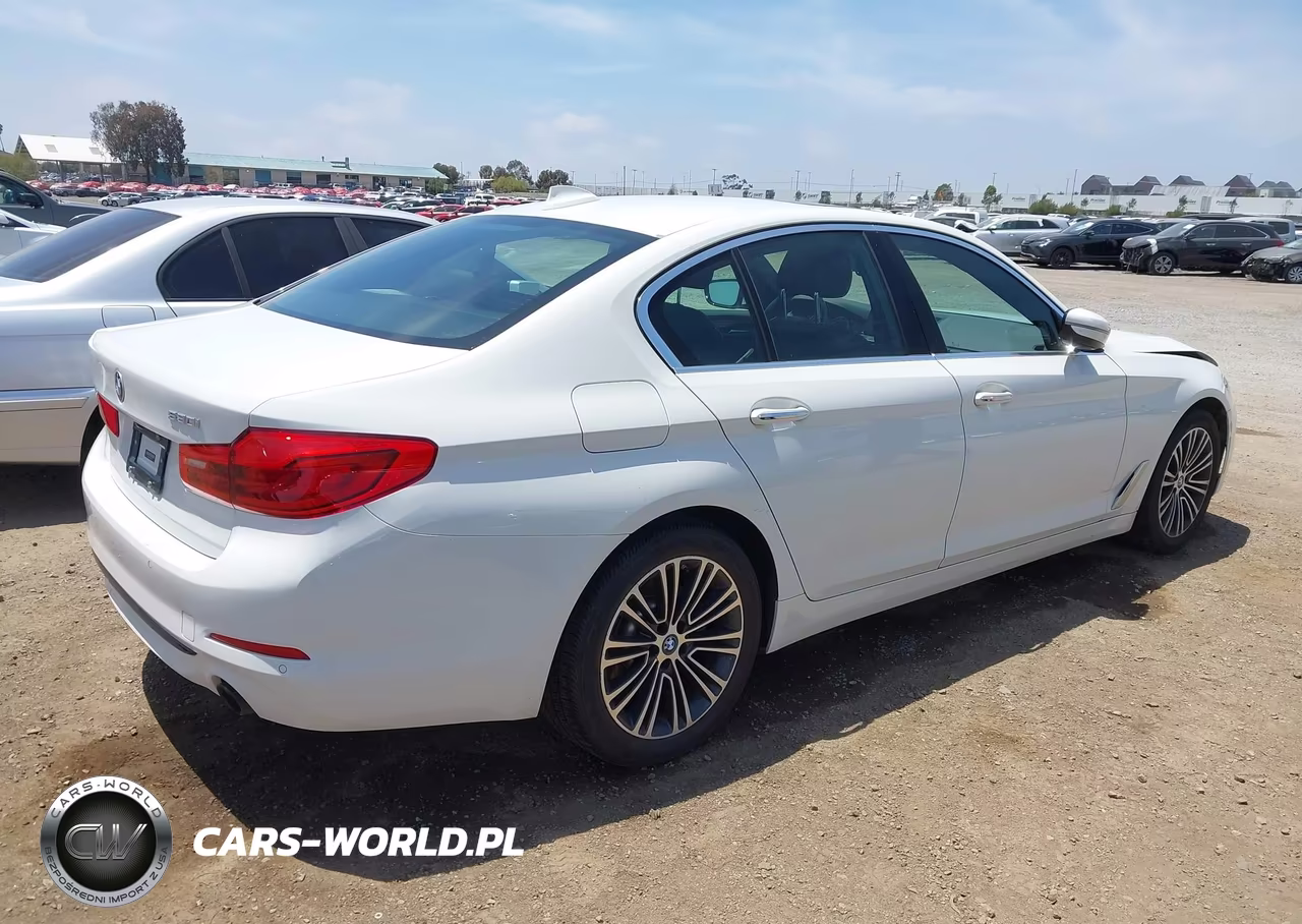 2018 BMW 530I VIN:WBAJA5C50JG899390 - 4