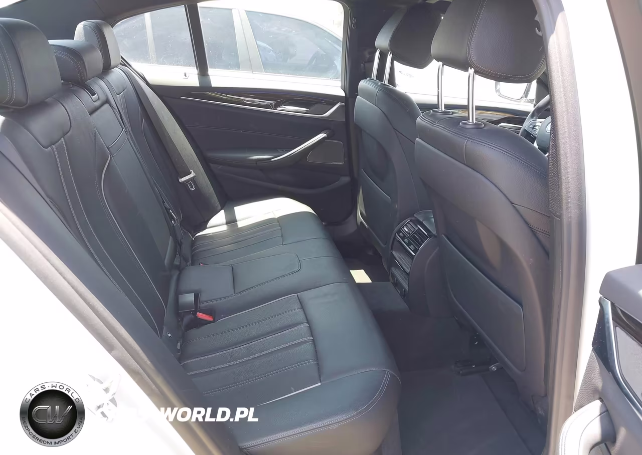 2018 BMW 530I VIN:WBAJA5C50JG899390 - 8