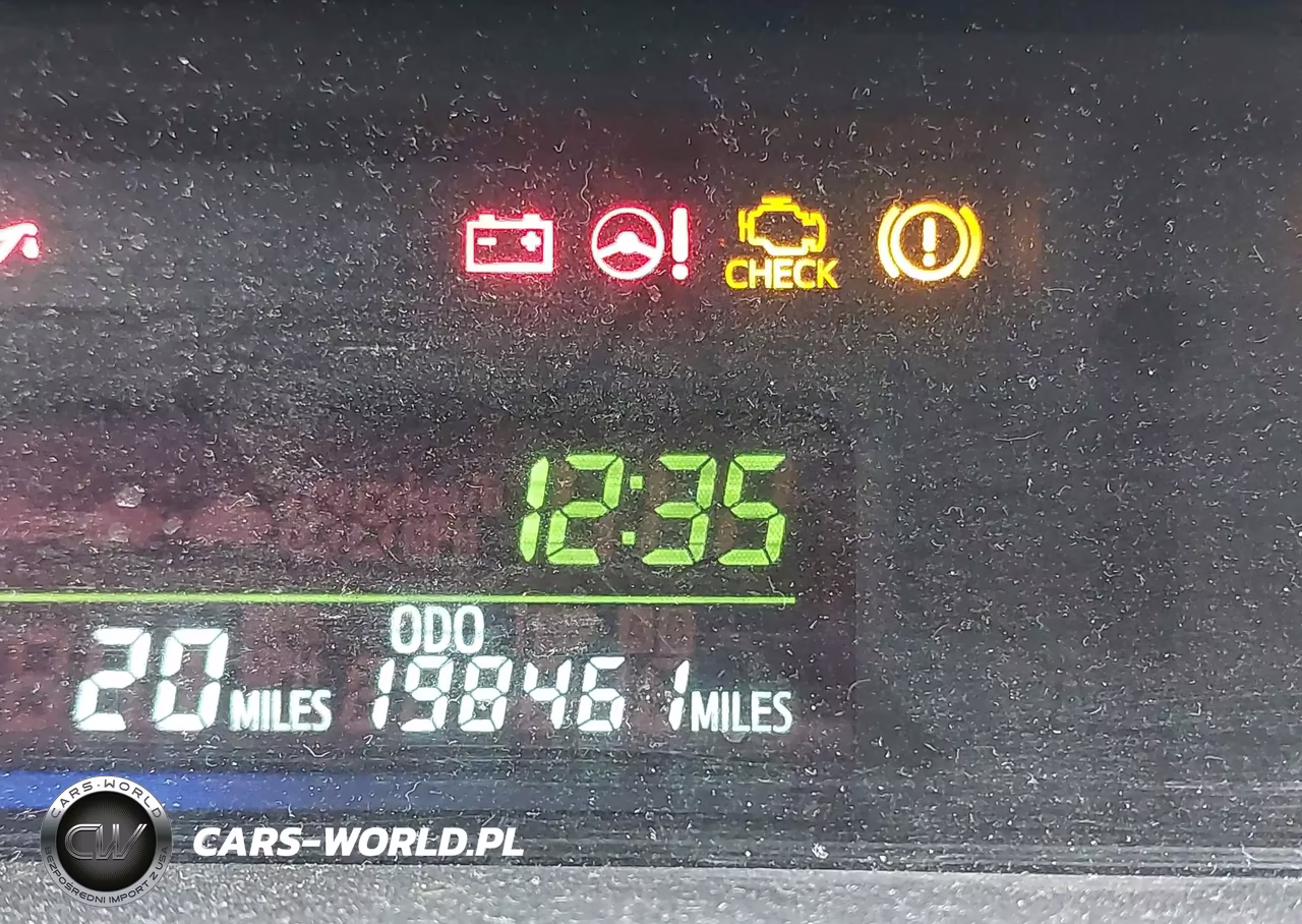 2012 Toyota Prius V Two VIN:JTDZN3EU5C3038476 - 15