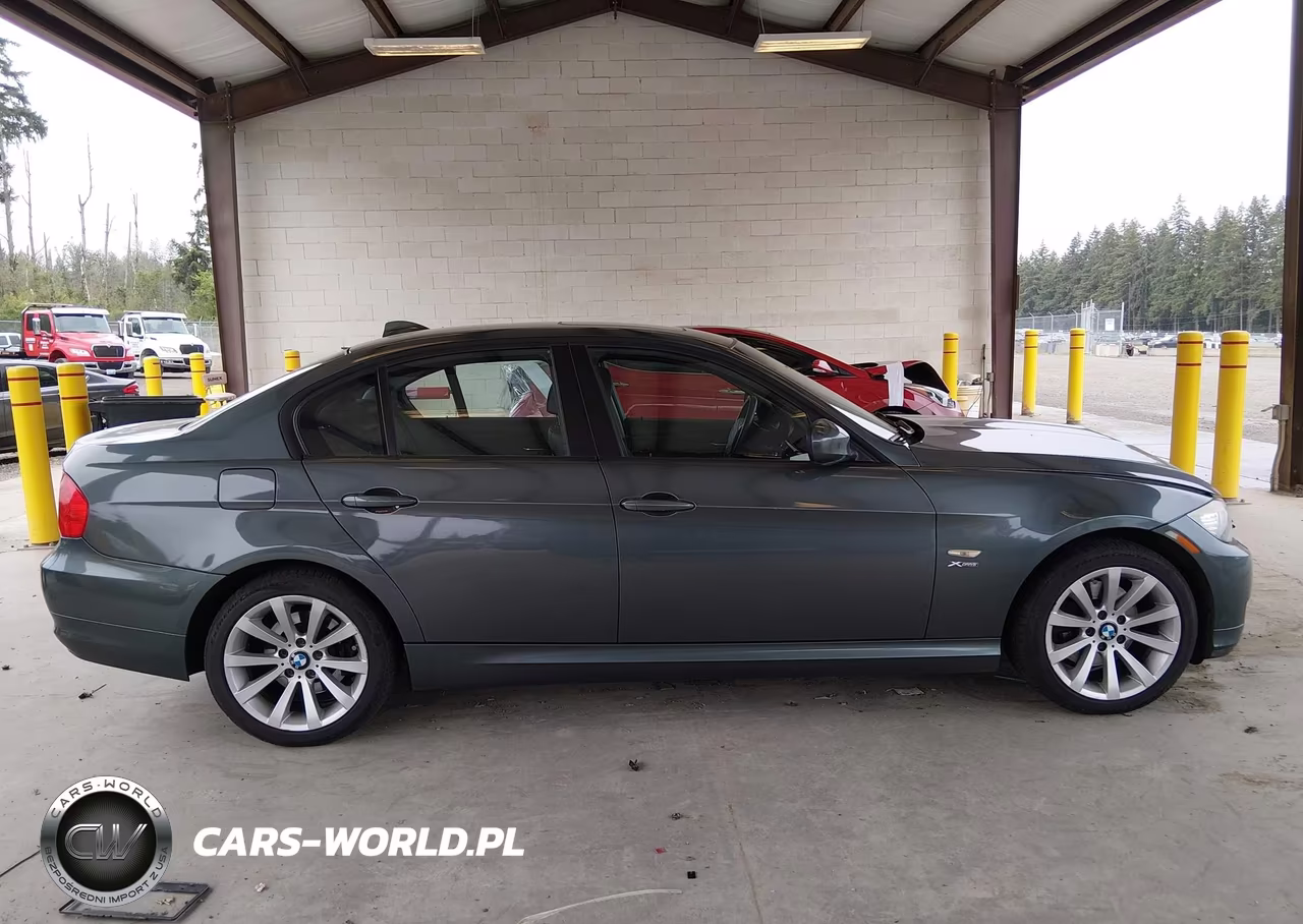 2009 BMW 328I xDrive VIN:WBAPK53539A644707 - 13