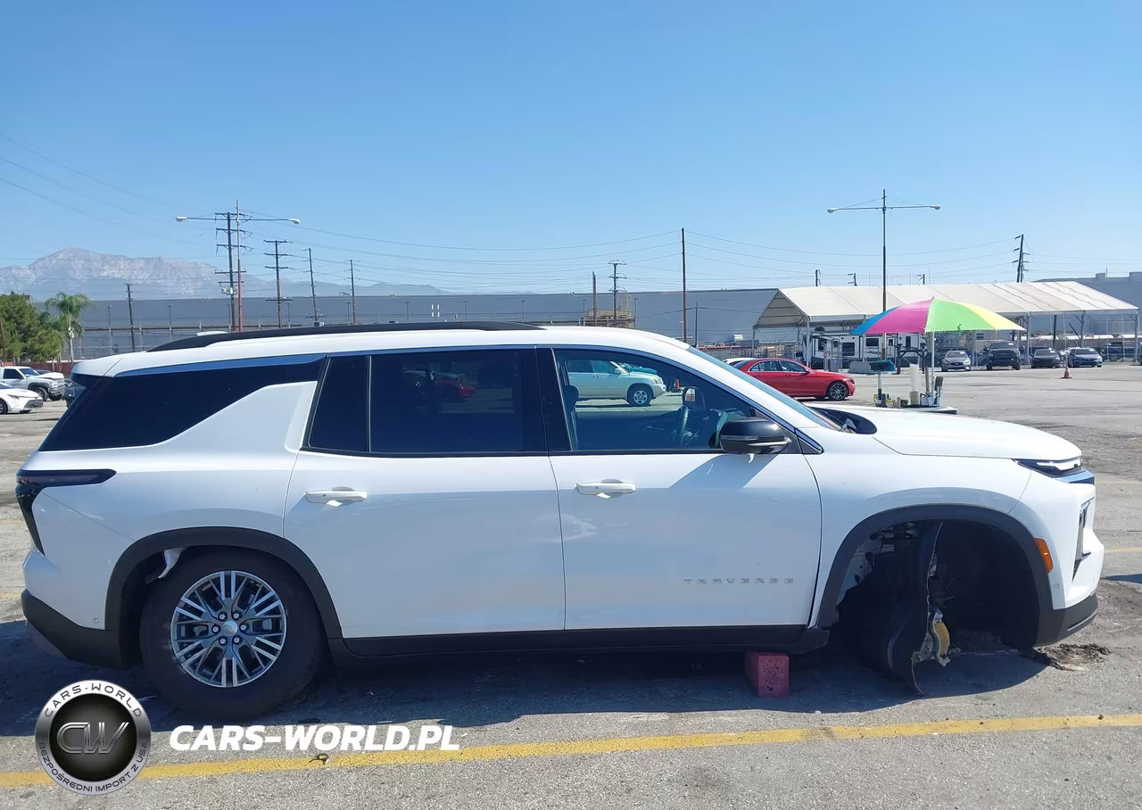 2026 Chevrolet Traverse Fwd Lt VIN:1GNERGKS9TJ100669 - 14
